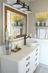 Vintage Farmhouse Bathroom Decor You Will Try 04 Vintage Farmhouse Bathroom Decor You Will Try 04