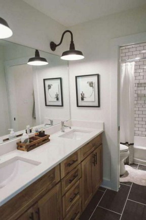 Vintage Farmhouse Bathroom Decor You Will Try 07 Vintage Farmhouse Bathroom Decor You Will Try 07