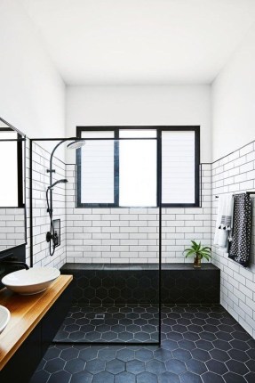 Vintage Farmhouse Bathroom Decor You Will Try 15 Vintage Farmhouse Bathroom Decor You Will Try 15