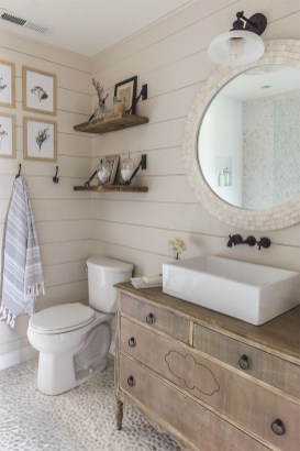 Vintage Farmhouse Bathroom Decor You Will Try 25 Vintage Farmhouse Bathroom Decor You Will Try 25